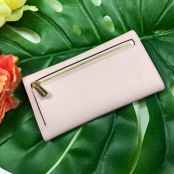 Michael Kors Jet Set trifold blossom pink wallet - Picture 4 of 8